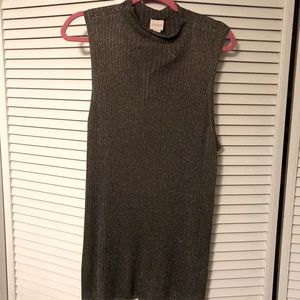 OLIVE GREEN GOLD METALLIC CHICOS MOCKNECK TOP NWT
